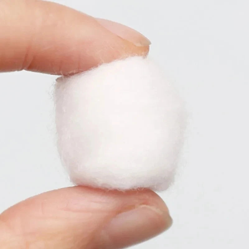 100PCS Nail Art Cotton Balls Nail Polish Remover Cleaning Tool UV Gel Nail Tips Cleaner Manicure Accessories